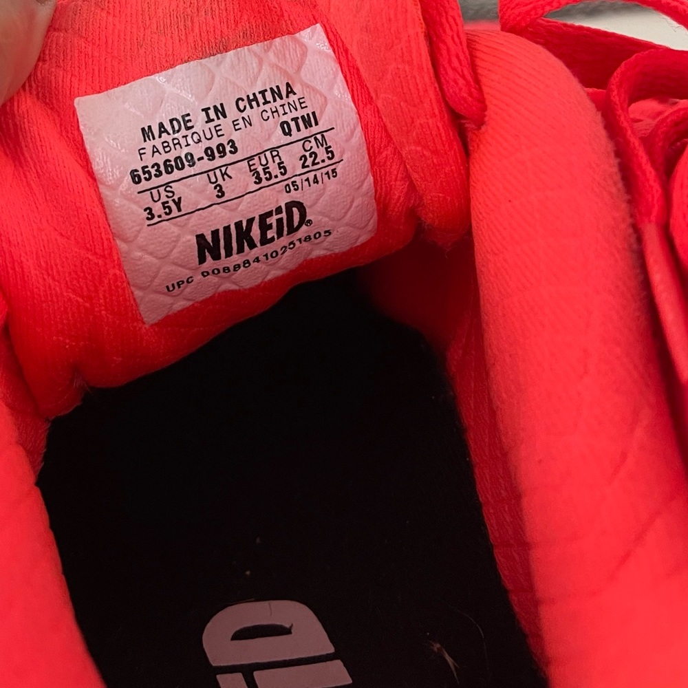 NIKE AIR MAX 90 - BRIGHT CRIMSON custom size 3.5 - Picture 3 of 6